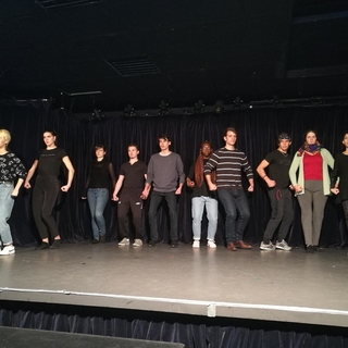 Une formation gratuite au théâtre et à l'improvisation théâtrale grâce à casting.fr avec la troupe éphémère vous est offert ici alors écrivez -nous maintenant!