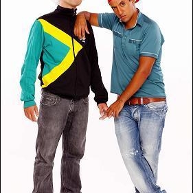 Les Lascars Gays actuellement à La Grande Comédie à Paris !