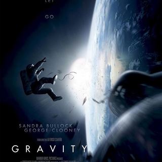 Alfonso Cuarón a de quoi être au 7ème ciel avec son fim "Gravity" qui explose tous les records !