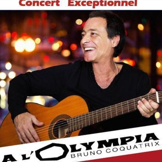 Des élèves aux côté de Felix Gray à l'Olympia!