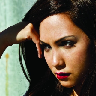 La chanteuse Leslie en tournée dans toute la France pour son nouvel album !