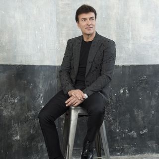 Gagnez votre Rencontre avec Tony Carreira l'idole portugaise avec casting.fr !