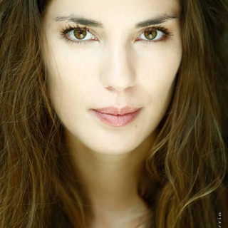 " Le travail, la lucidité, être bien entouré pour se faire remonter le moral et éviter les tocards". On en apprend plus sur Elise Lissague, héroïne du spectacle "Sex&Love.com