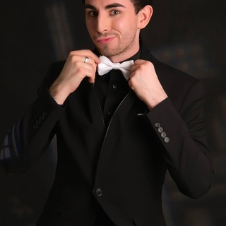 Jordan De Luxe l’animateur du 6-9 sur radio Voltage, vous dit comment devenir animateur