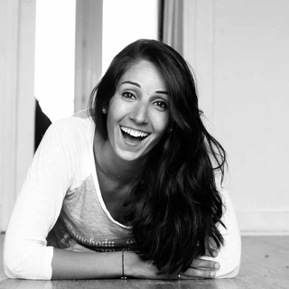 Léa Lando, animatrice radio, chroniqueuse et humoriste "Ne renoncez jamais à vos rêves".Elle sera présente au Talent Show "Rires" !