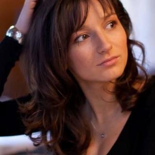 Julie Bargeton, dévoile les secrets de sa réussite à l'équipe casting.fr