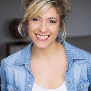 Emilie Marié, comédienne, vous raconte ses débuts, ses inspirations en toute intimité. Vous rêvez de suivre ses pas? cette interview vous donnera des idées!