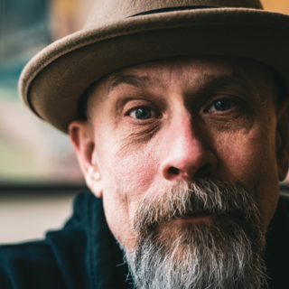 Casting comédien entre 50 et 70 ans pour second rôle dans spectacle musical