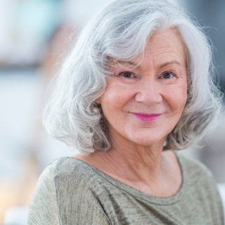 Casting comédienne sénior entre 70 et 90 ans pour tournage long métrage avec Raphaël Quenard