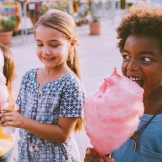 Casting enfant fille entre 7 et 13 ans pour tournage vidéo YouTube parc d'attraction