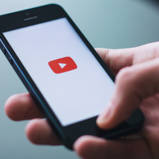 Casting adolescent fille et garçon entre 11 et 14 ans pour tournage vidéo YouTube