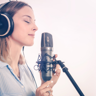 Casting comédienne de tout âge pour voix off dans court métrage