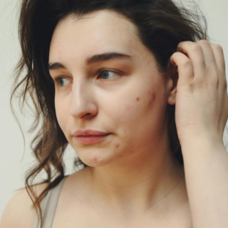 Casting mannequin femme entre 18 et 30 ans pour publicité