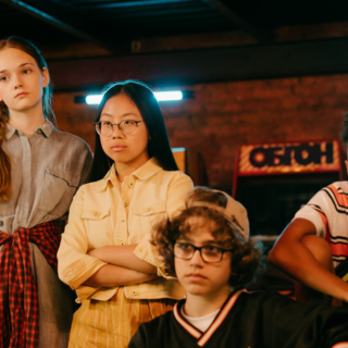 Casting adolescent fille et garçon entre 16 et 18 ans pour figuration dans série Amazon Prime Video