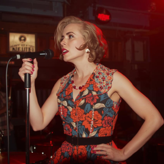 Casting femme de 18 ans minimum pour spectacle rétro