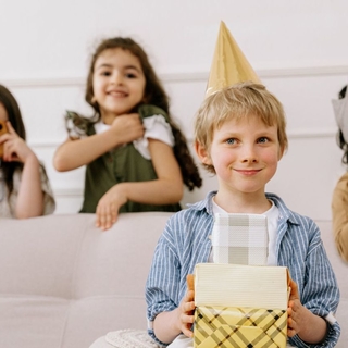 Casting enfant fille et garçon entre 4 et 7 ans pour vidéo YouTube sur la chaîne de Pierre Croce