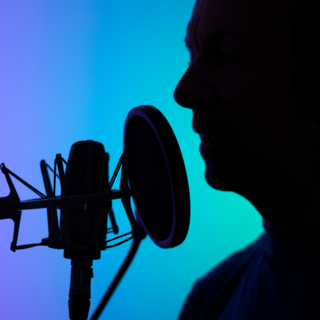 Casting comédien voix off entre 25 et 40 ans pour tournage film publicitaire