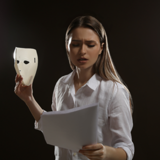 Casting comédienne entre 40 et 50 ans pour spectacle