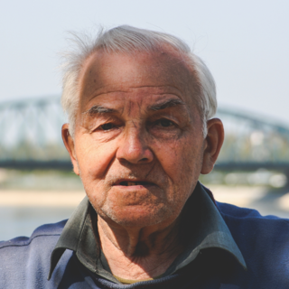 Casting comédien sénior entre 70 et 90 ans pour rôle court métrage Nikon Film Festival