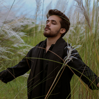 Casting homme grand de taille entre 25 et 35 ans pour tournage clip artiste français