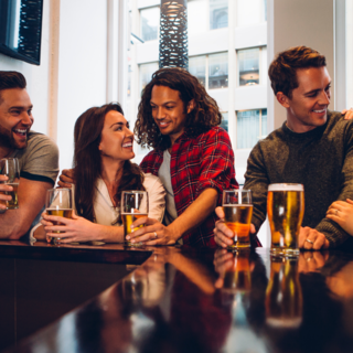 Casting figurant homme et femme entre 20 et 35 ans pour tournage série française Arte