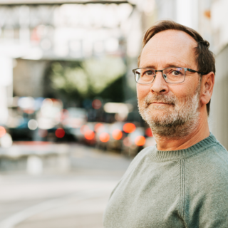 Casting homme entre 50 et 55 ans pour rôle dans une publicité web