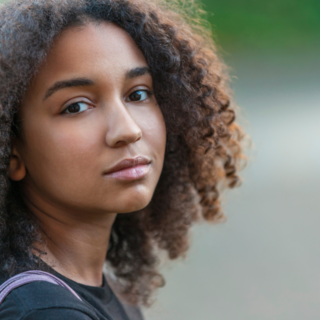 Casting enfant fille et garçon entre 6 et 12 ans pour tournage publicité hôtel