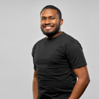 Casting homme entre 28 et 35 ans pour doublure dans série plateforme