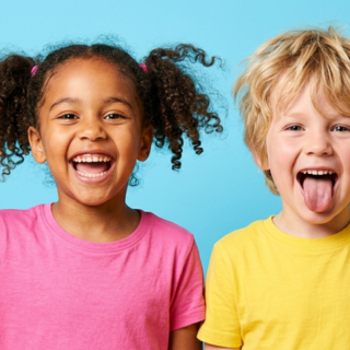 Casting enfant fille et garçon entre 6 et 8 ans pour shooting photo publicitaire