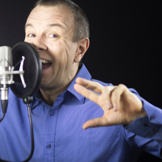 Casting comédien voix off entre 35 et 55 ans pour tournage film publicitaire