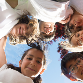 Casting enfant fille et garçon entre 8 et 15 ans pour figuration dans film avec Guillaume Canet