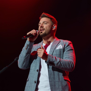 Casting chanteur professionnel pour rôle dans spectacle musical