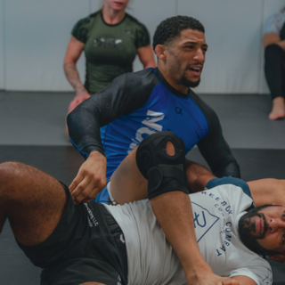 Casting figurant homme entre 30 et 50 ans pour tournage série Netflix