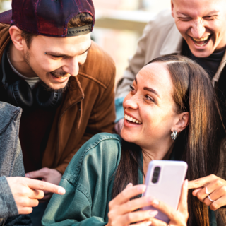 Casting homme et femme entre 16 et 25 ans pour figuration dans publicité