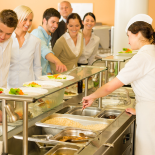 Casting figurant homme et femme entre 45 et 55 ans pour série Joséphine Ange Gardien