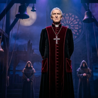 Casting chanteur et comédien pour le rôle de Frollo dans la comédie musicale Notre Dame de Paris