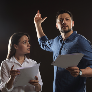 Casting comédien et comédienne pour premier rôle dans pièce de théâtre jouée à Paris