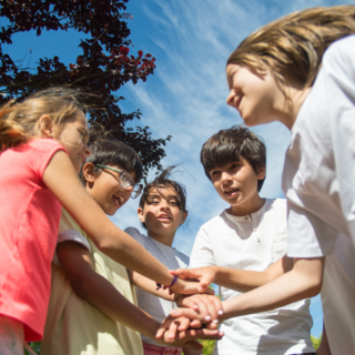 Casting enfant fille et garçon entre 6 et 13 ans pour figuration dans série TV