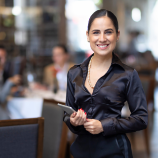 Casting hôtesse femme entre 18 et 35 ans pour évènement restaurant de luxe