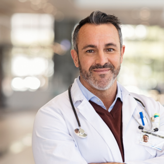 Casting homme entre 40 et 55 ans pour silhouette dans série