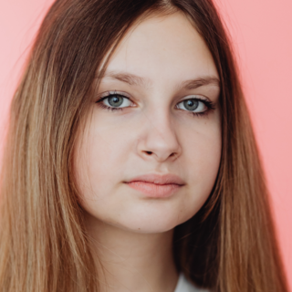 Casting adolescente fille entre 11 et 14 ans pour silhouette dans film