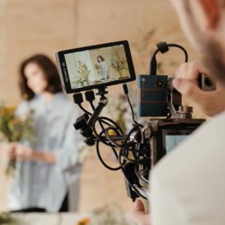 Casting homme et femme entre 55 et 70 ans pour tournage vidéo et shooting photo