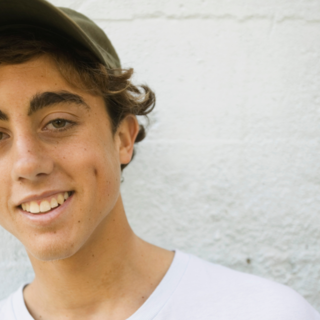 Casting adolescent garçon entre 11 et 14 ans pour shooting photo sport