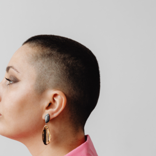 Casting femme avec crâne rasé pour tournage film avec Guillaume Canet et Romain Duris