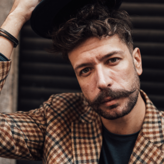 Casting figurant homme moustachu entre 18 et 60 ans pour tournage film avec Tahar Rahim et Vincent Lindon