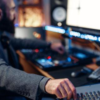 Casting comédien entre 50 et 60 ans avec accent italien pour fiction radio