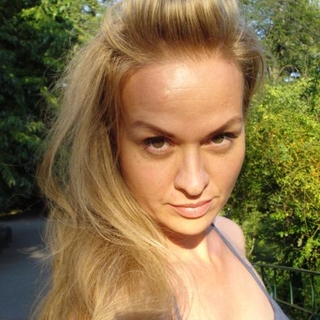Alida13