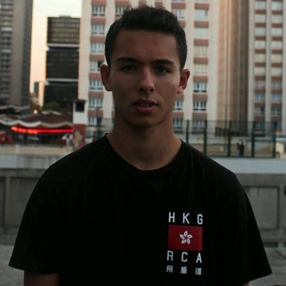 TomLauze