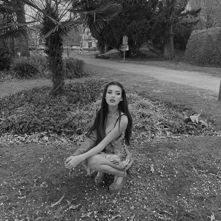 Lindsay12