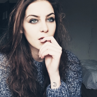 Sarah_fe
